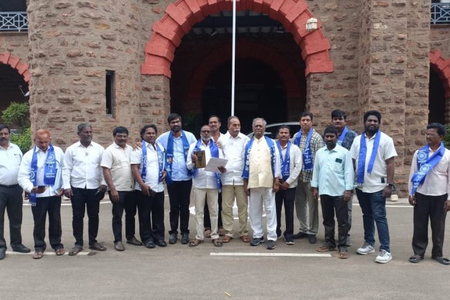 కమిషను ఏర్పాటుకు చట్ట బద్దత లేదు వర్గీకరణ తీర్పు రాజ్యాంగ స్ఫూర్తికి  విరుద్ధం