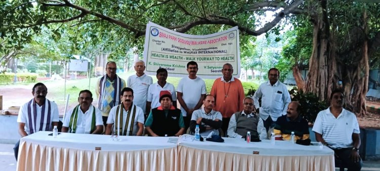 శివాజీ పార్క్ గొడుగు వాకర్స్ యొక్క నూతన కార్యవర్గం