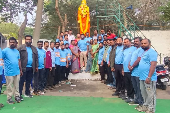 శ్రీ స్వామి వివేకానందగారి 163 వ జయంతి సందర్భంగా పచ్చిమ నియోజకవర్గం ,