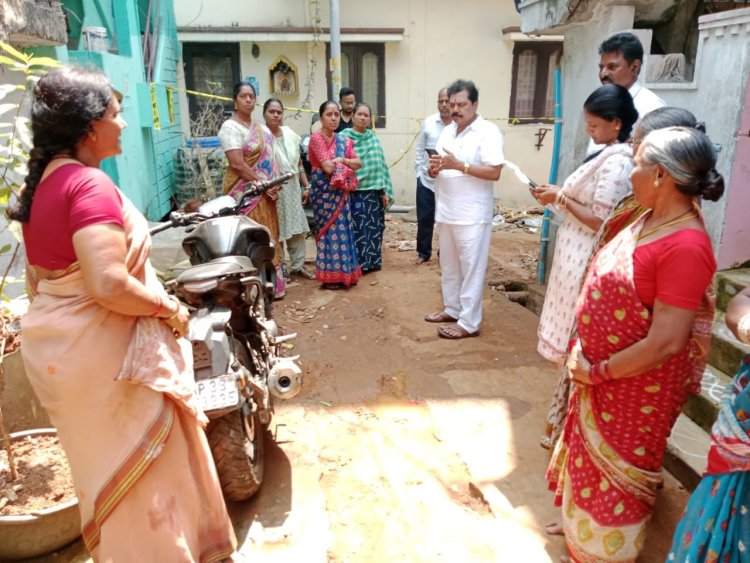 మృతుని కుటుంబానికి డాక్టర్ కందుల ఆర్థిక సహాయం