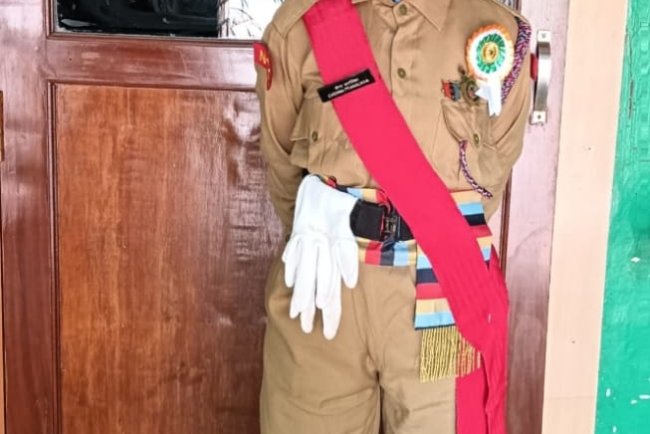 పాకిస్తాన్ ను యుద్ధంలో మట్టికరిపించడానికి సిద్దం  - చెన్నా ప్రణాళిక  ఎన్ సి సి 'బి'  సర్టిఫికెట్ హోల్డర్