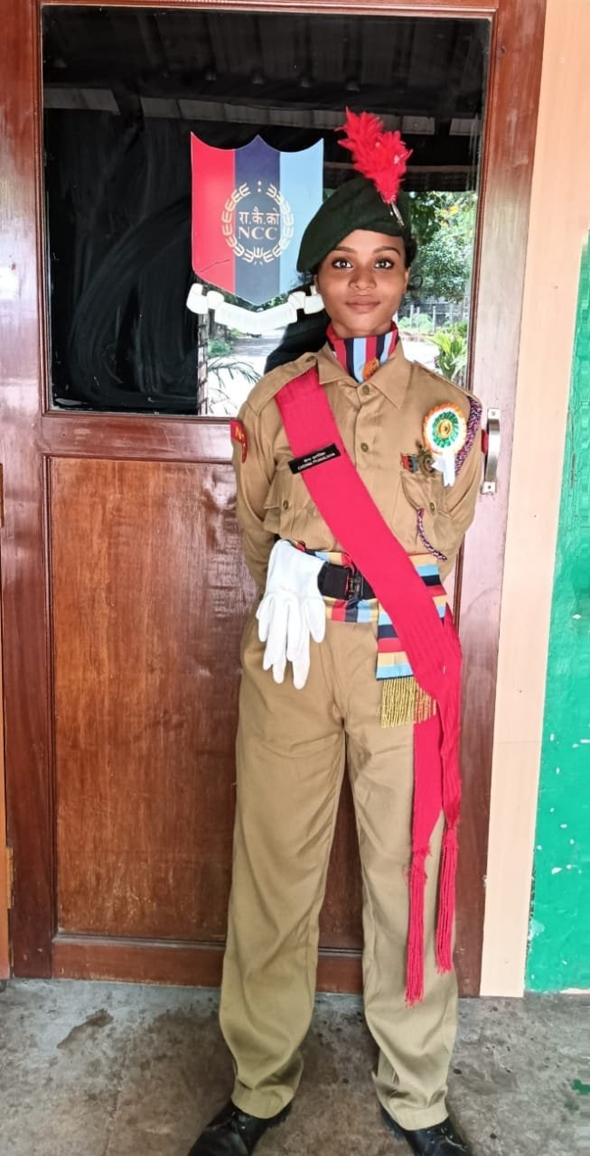 పాకిస్తాన్ ను యుద్ధంలో మట్టికరిపించడానికి సిద్దం  - చెన్నా ప్రణాళిక  ఎన్ సి సి 'బి'  సర్టిఫికెట్ హోల్డర్