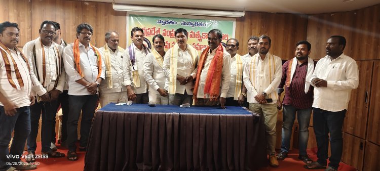 ఆంధ్రప్రదేశ్ సాంప్రదాయ మత్స్యకార కులాల సంక్షేమ సంఘం సమాఖ్య రాష్ట్ర ఉపాధ్యక్షుడిగా బొంది కాశీ విశ్వనాథం నియామకం